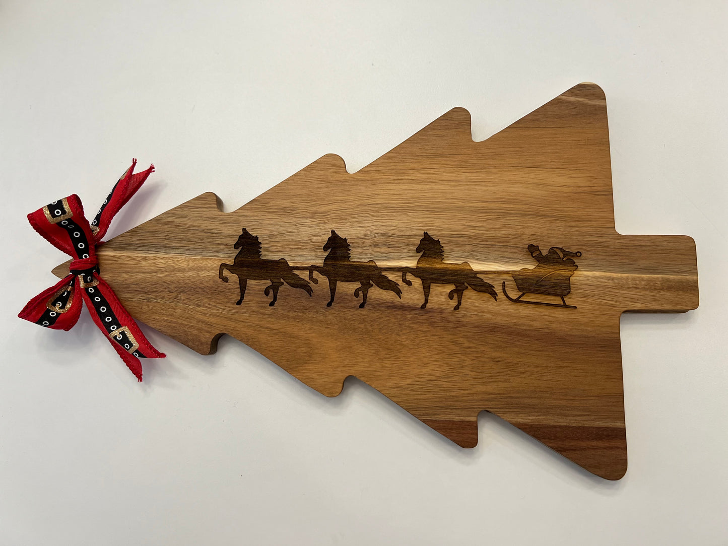 Acacia Wood Tree Cutting Board