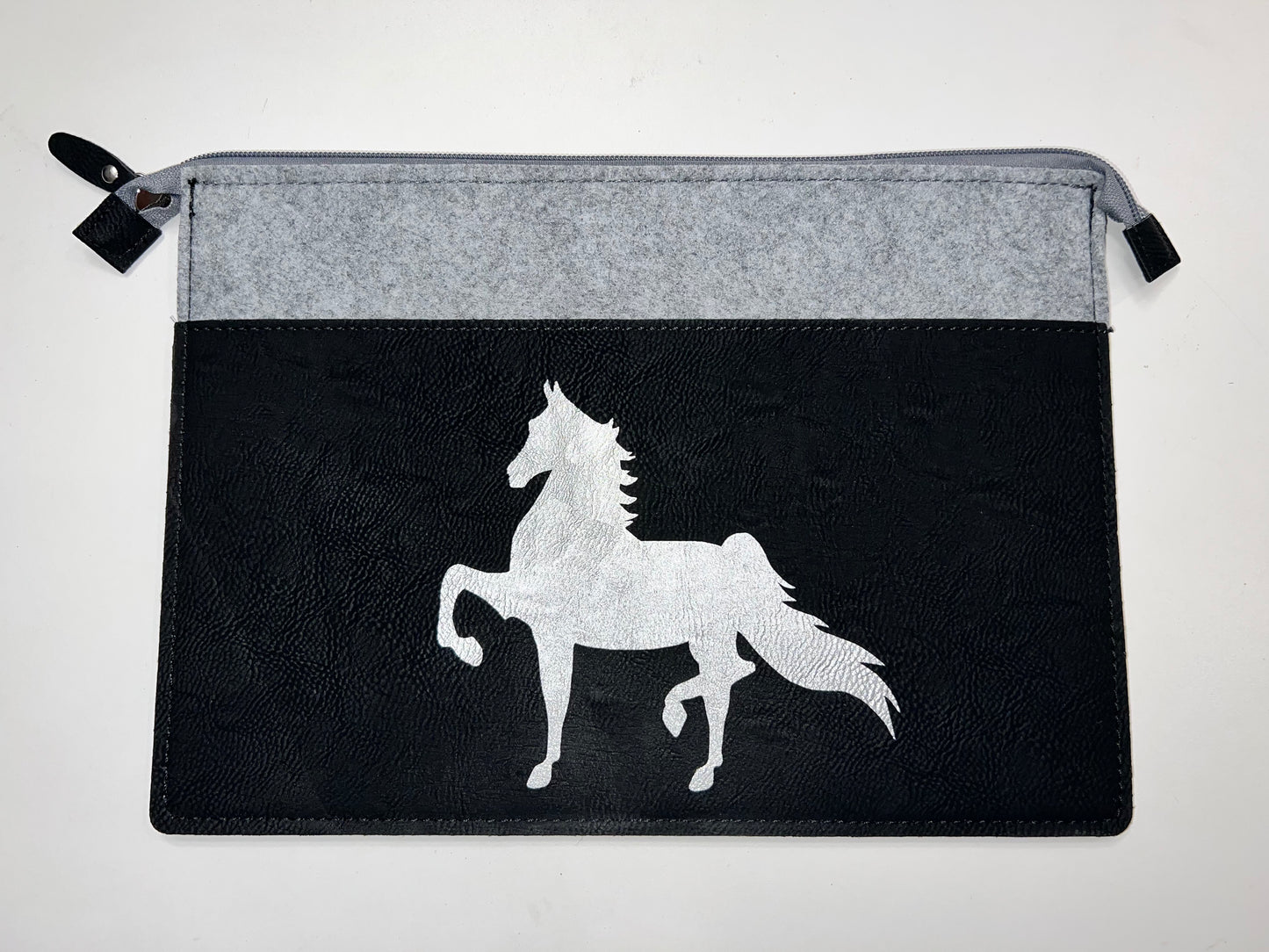 Saddlebred Leather Zipper Pouch